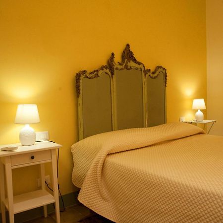 Boutique Rooms And Breakfast Granveliero Trapani Luaran gambar