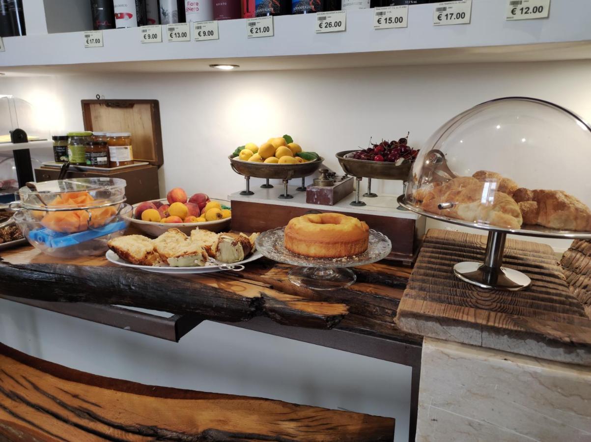 Boutique Rooms And Breakfast Granveliero Trapani Luaran gambar
