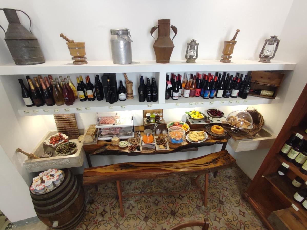 Boutique Rooms And Breakfast Granveliero Trapani Luaran gambar