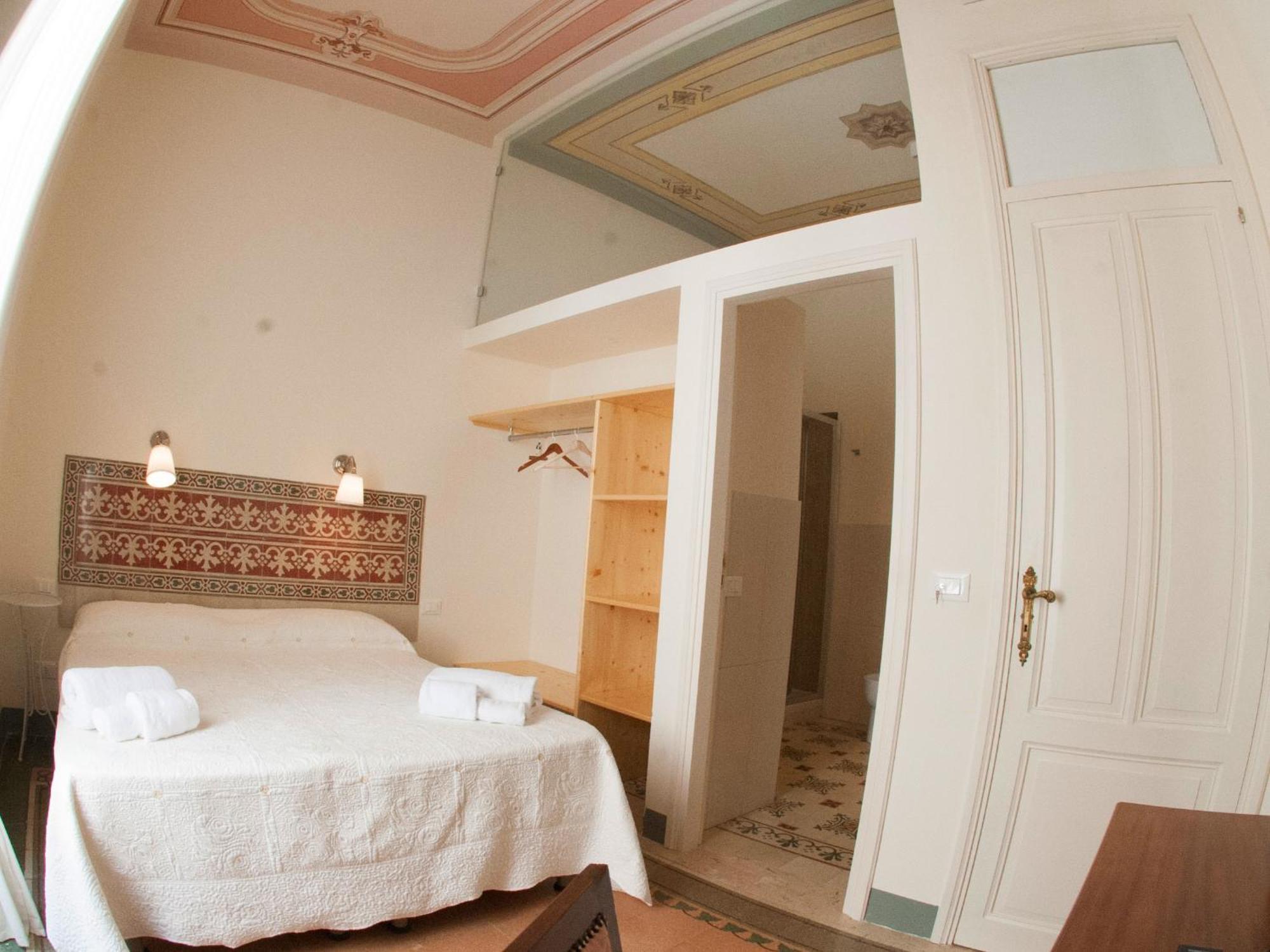 Boutique Rooms And Breakfast Granveliero Trapani Luaran gambar