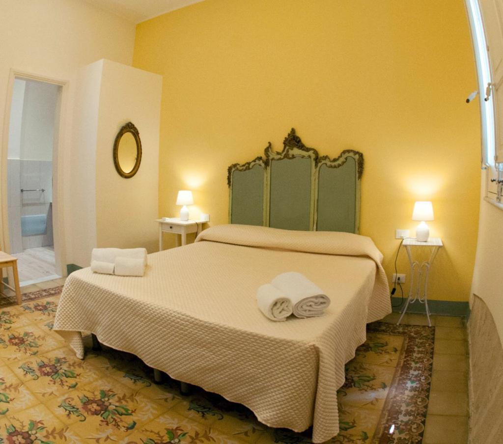 Boutique Rooms And Breakfast Granveliero Trapani Luaran gambar